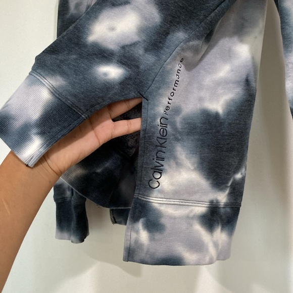 Calvin Klein Monochrome Tie-Dye Sweatshirt - Picture 2 of 4